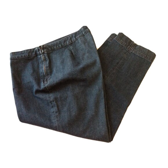 Coldwater Creek Pants - Coldwater Creek Woman Pants Size 10 Blue Denim Capri Flat Front Side Zipper
